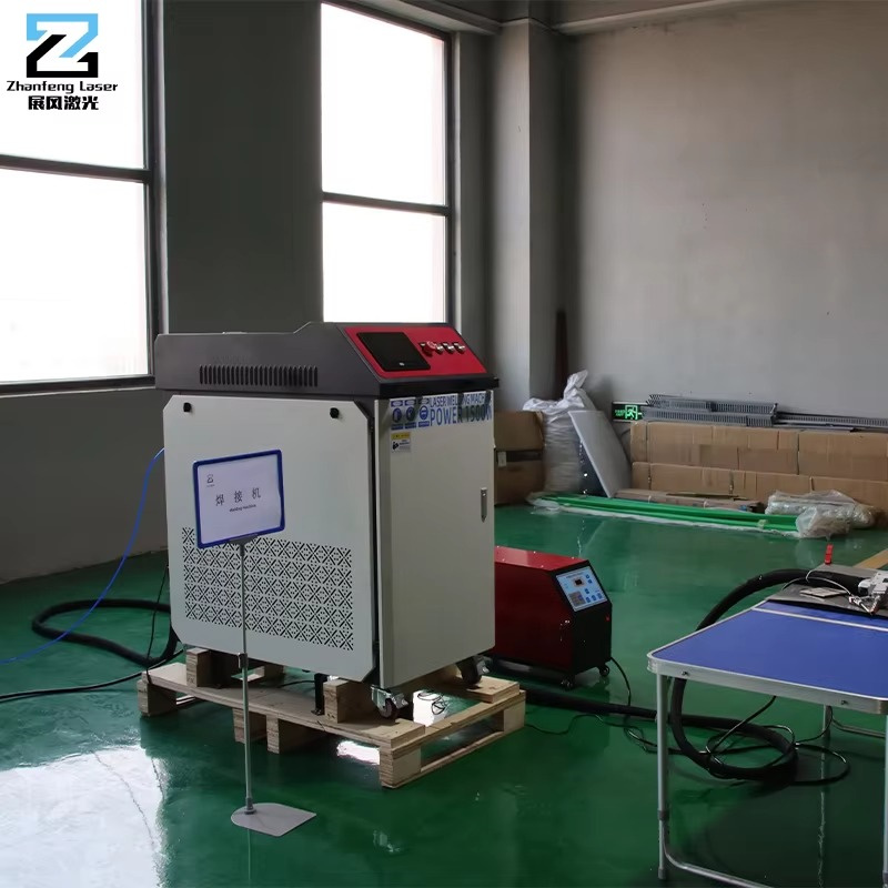 4 in 1 レーザー溶接機 金属ステンレス鋼アルミニウム用 - Handheld Laser Welding Machine のレビューと価格