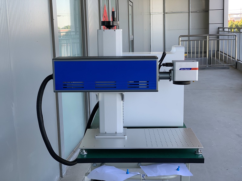 Bluetimes 35W CO2 RFレーザーマーキングマ - Industrial Laser Marking Systems のレビューと価格