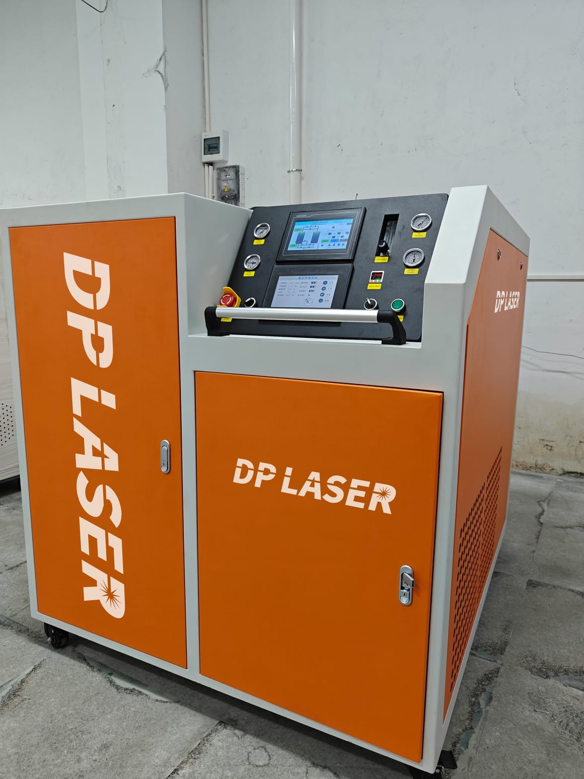 DP LASER 3000W 9-in-1 ハンドヘルドファ - Handheld Laser Welding Machine のレビューと価格