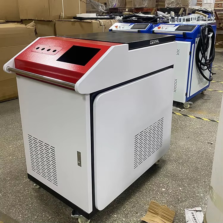 2000W高生産性ポータブルレーザー洗浄機、錆、塗料、木材、 - Portable Laser Rust Removal のレビューと価格