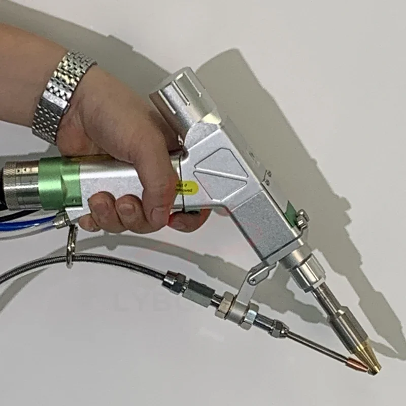 ハンドヘルドレーザー切断機 5in1 溶接切断洗浄錆除去 B - Handheld Laser Welding Machine のレビューと価格